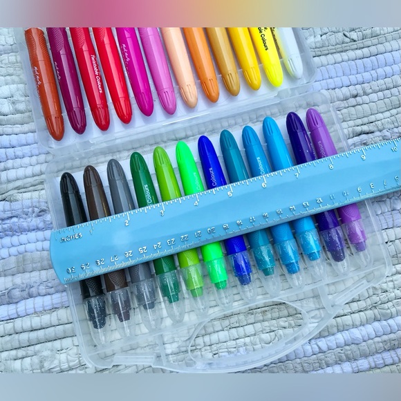 MONT MARTE 24 Twistable Colors Blendable Color Sticks Markers Paint Complete Art - Picture 7 of 8